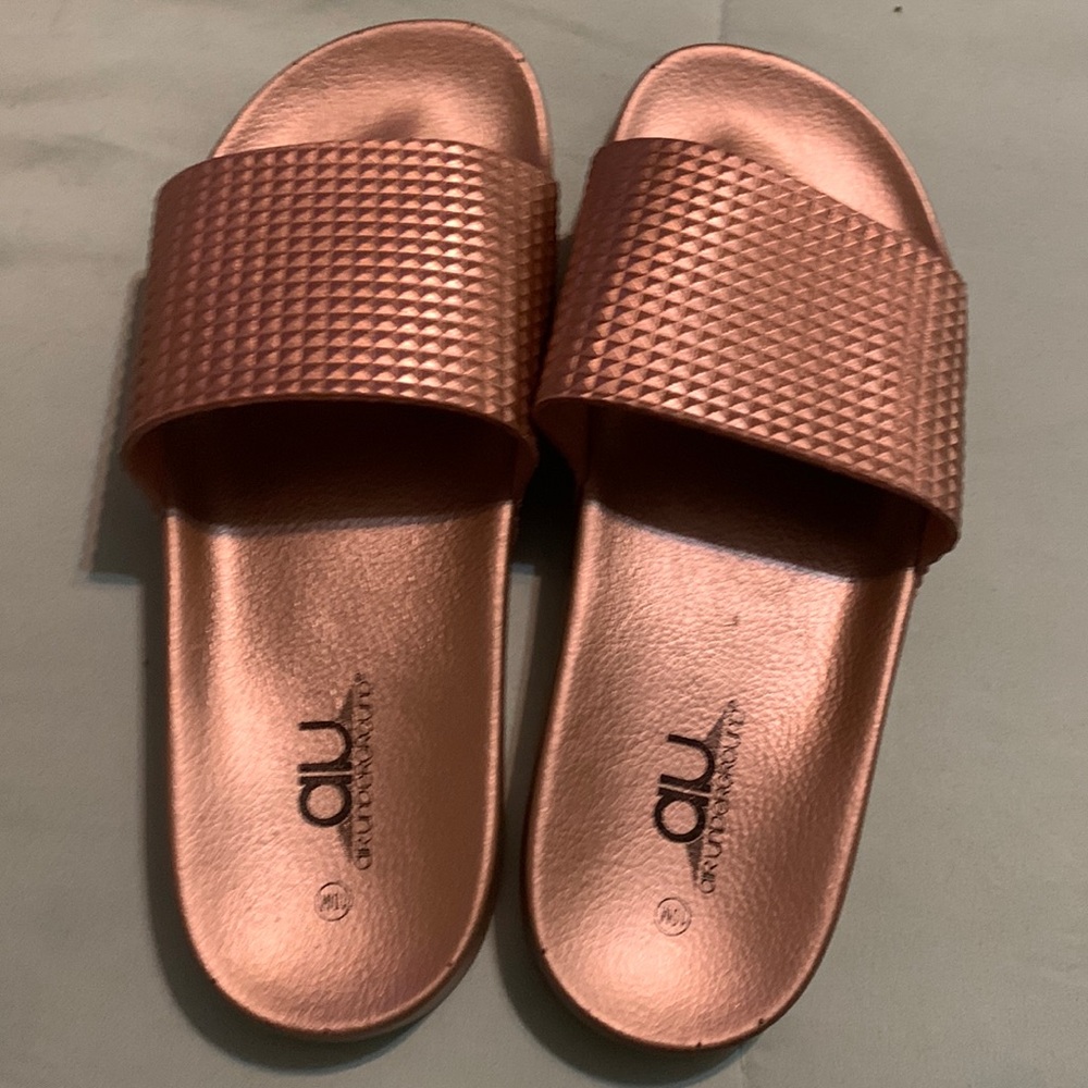au underground slides